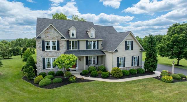 Photo of 1006 Eagles View Ln, East Greenville, PA 18041