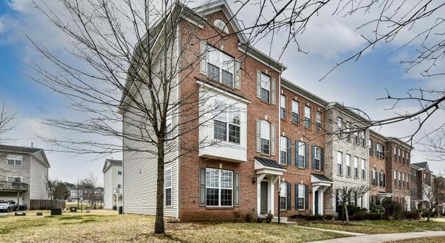 Photo of 15880 Mackenzie Manor Dr, Haymarket, VA 20169