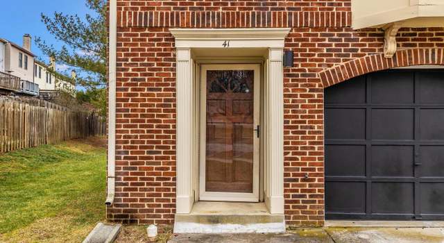 Photo of 41 Victoria Sq, Frederick, MD 21702