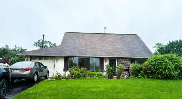 Photo of 6 Harrow Rd, Levittown, PA 19056
