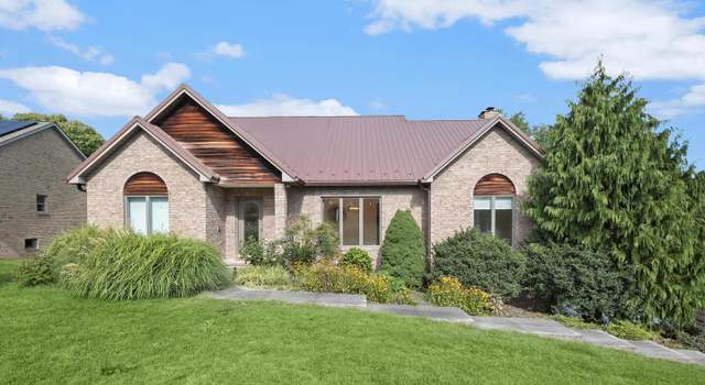 Property at 10642 Hershey Dr, Williamsport, MD 21795, 4 beds, 2.5 baths