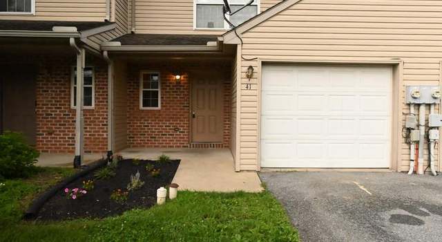 Photo of 41 Stauffer Ct, Leola, PA 17540