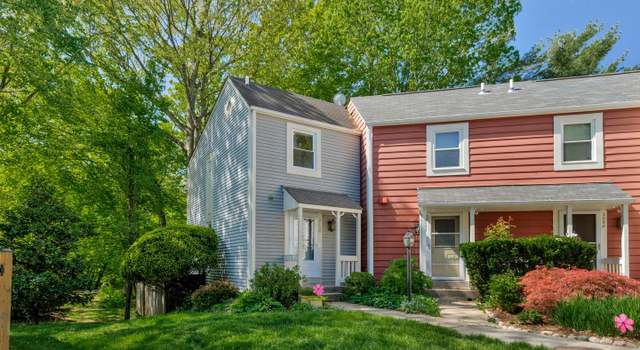Photo of 2102 Whisperwood Glen Ln, Reston, VA 20191