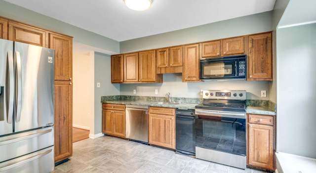 Photo of 2184 Greenkeepers Ct, Reston, VA 20191