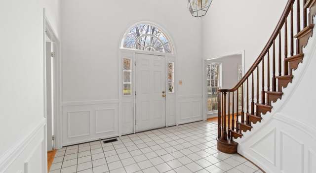 Photo of 12208 Hickory Wood Ct, Potomac, MD 20854