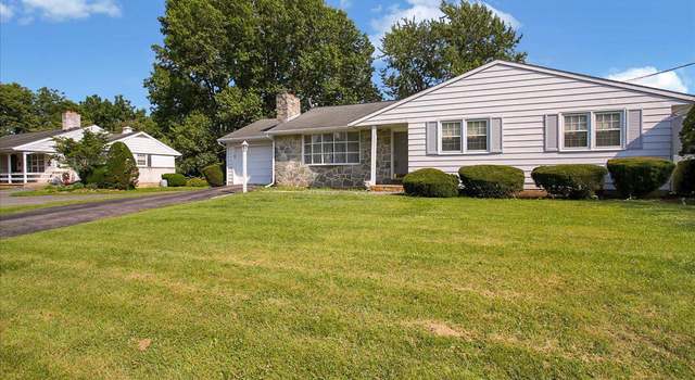 Photo of 463 Snyder Rd, Reading, PA 19605