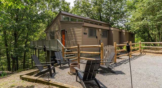 Photo of 350 Pathfinder Ln, Hedgesville, WV 25427