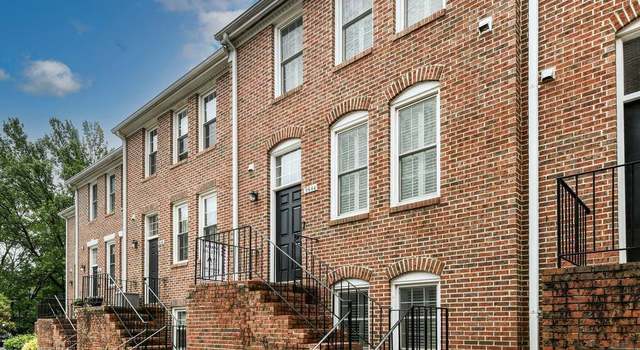 Photo of 9644 Sutton Green Ct, Vienna, VA 22181