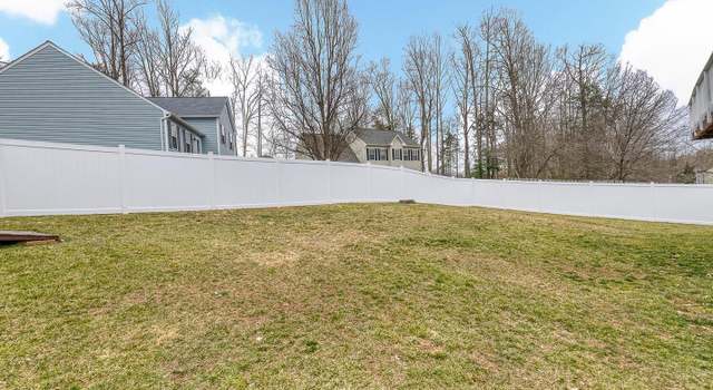 Photo of 433 Oakridge Dr, Stafford, VA 22554