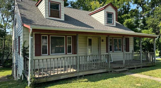 Photo of 201 N Greenway Ave, Boyce, VA 22620