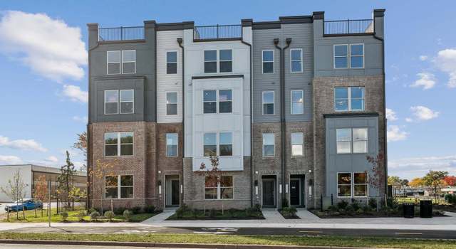 Photo of 2125 Glacier Rd, Herndon, VA 20170