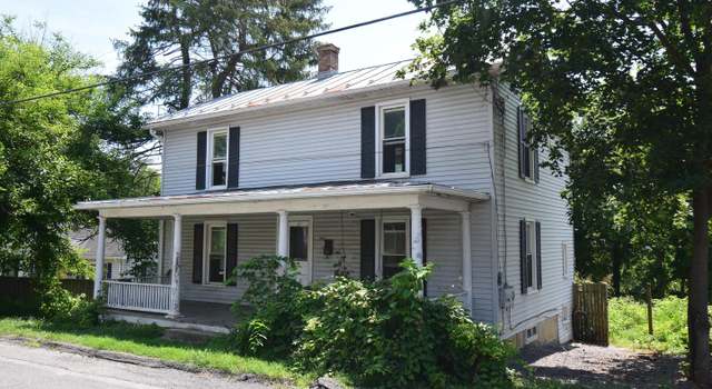 Photo of 345 Shaffer St, Woodstock, VA 22664