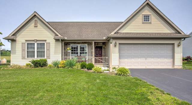 Photo of 31 Harvest Dr, Ephrata, PA 17522