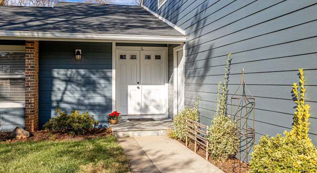 Photo of 322 Sugarland Run Dr, Sterling, VA 20164
