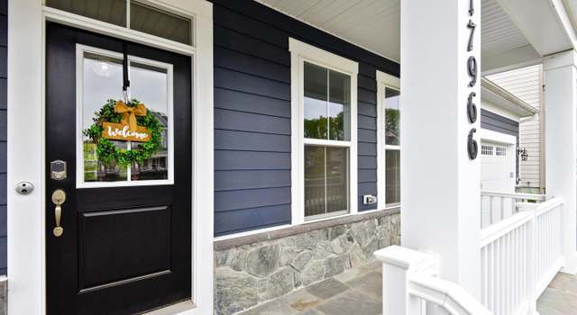 Photo of 17966 Woods View Dr, Dumfries, VA 22026