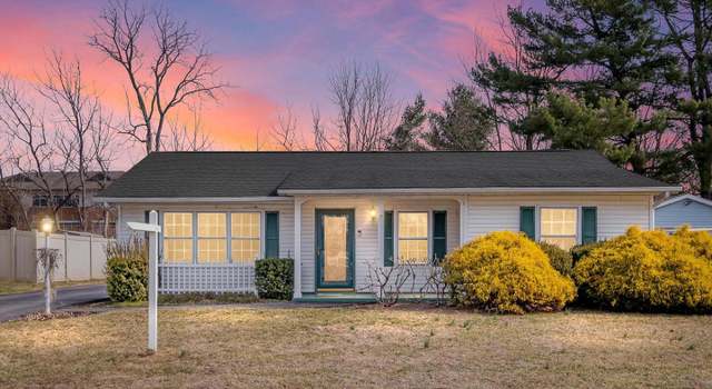 Photo of 7 Brookbend Dr, Newark, DE 19713