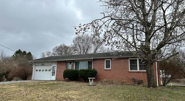 Photo of 102 Horseshoe Cir, Pennsylvania Furnace, PA 16865