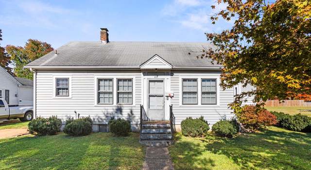 Photo of 409 Wallace St, Fredericksburg, VA 22401