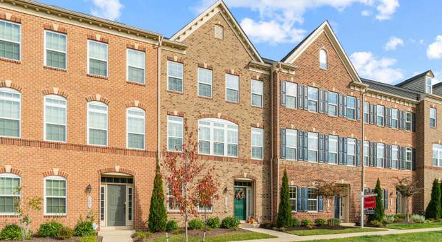 Photo of 7097 Darbey Knoll Dr, Gainesville, VA 20155