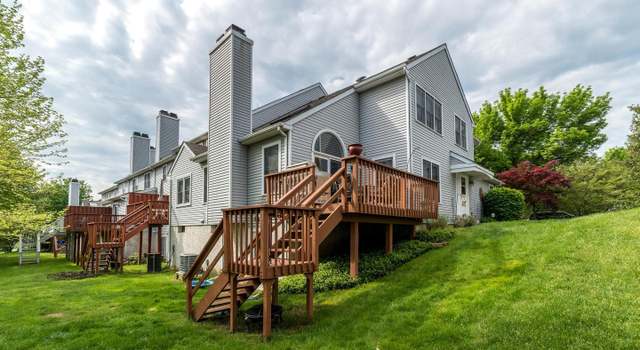 Photo of 134 Blue Ribbon Dr, North Wales, PA 19454