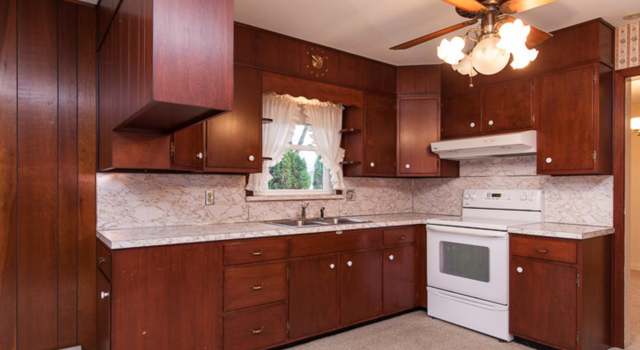 Photo of 1206 Pershing Blvd, Reading, PA 19611