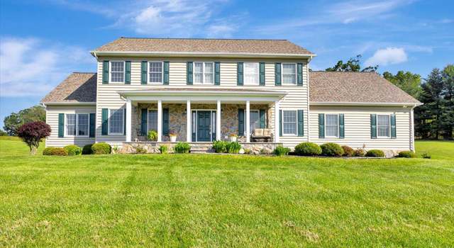 Property at 568 Turf Farm Dr, Sykesville, MD 21784, 5 beds, 3.5 baths