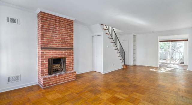 Photo of 2304 Waverly St, Philadelphia, PA 19146