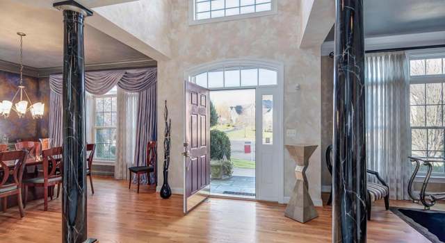 Photo of 3521 Frostleaf Ct, Fairfax, VA 22033
