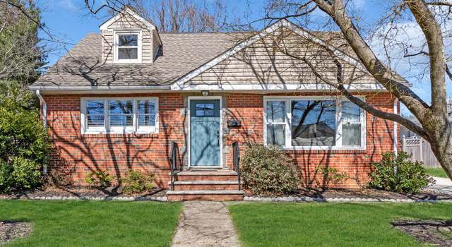 Photo of 9 Mercer Dr, Haddonfield, NJ 08033