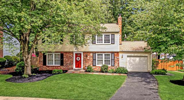 Photo of 1537 Powells Tavern Pl, Herndon, VA 20170
