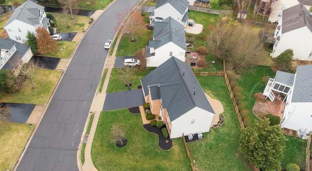 Photo of 9159 Weathersfield Dr, Bristow, VA 20136
