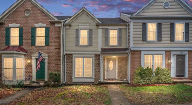 Photo of 306 Batley Ct, Fredericksburg, VA 22406