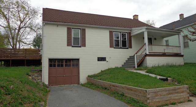 Photo of 439 Queen St, Chambersburg, PA 17201