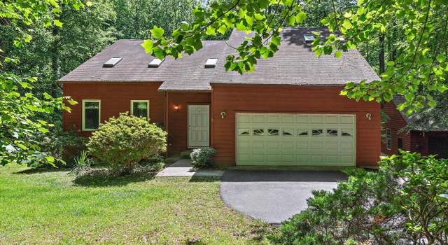 Photo of 1131 Valentine Creek Dr, Crownsville, MD 21032