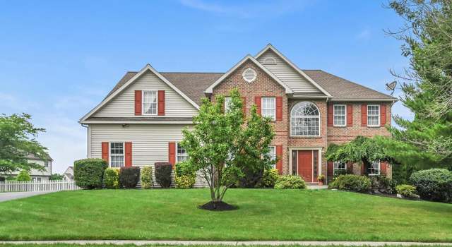 Photo of 203 Timberline Dr, Douglassville, PA 19518
