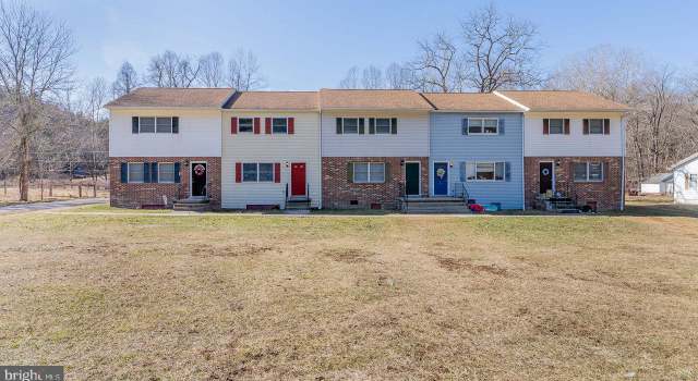 Photo of 22 Townhouse Ln, Brandywine, WV 26802