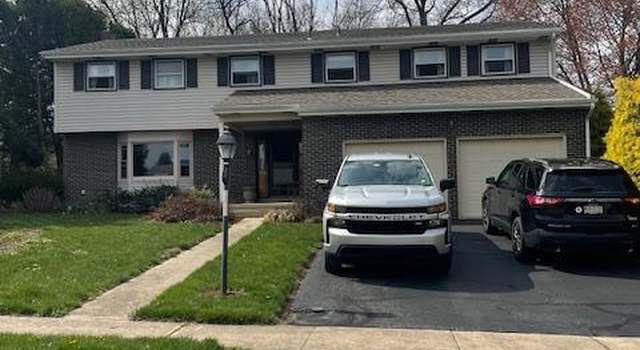 Photo of 1628 Sherwood Rd, Reading, PA 19610