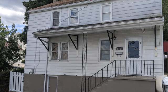 Photo of 213 Middle St, Minersville, PA 17954