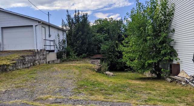 Photo of 213 Middle St, Minersville, PA 17954