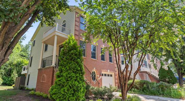 Photo of 6312 Sharps Dr, Centreville, VA 20121