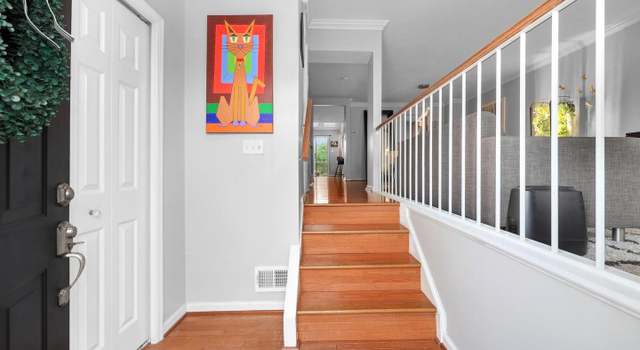 Photo of 44004 Florence Ter, Ashburn, VA 20147