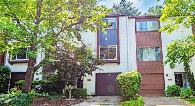 Photo of 9962 Lake Lndg, Montgomery Village, MD 20886