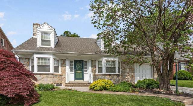 Photo of 218 Main St N, Spring Grove, PA 17362
