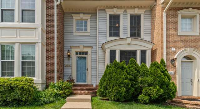 Photo of 3906 Valley Ridge Dr, Fairfax, VA 22033