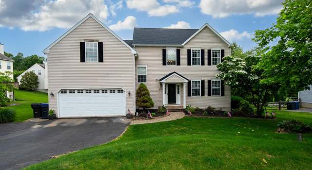 Photo of 206 John Stevens Dr, Coatesville, PA 19320
