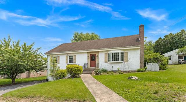 Photo of 140 E Charlotte St, Millersville, PA 17551
