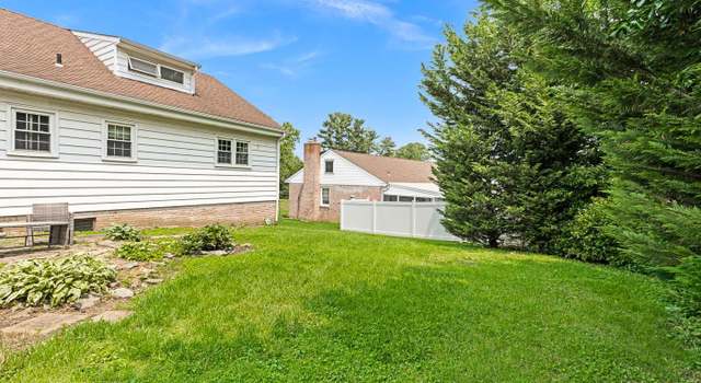 Photo of 140 E Charlotte St, Millersville, PA 17551
