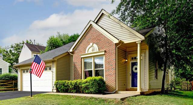 Photo of 46559 Cedarhurst Dr, Sterling, VA 20165