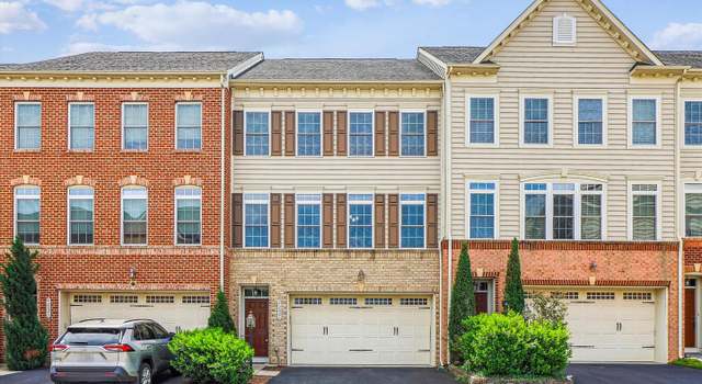 Photo of 42621 Offenham Ter, Chantilly, VA 20152