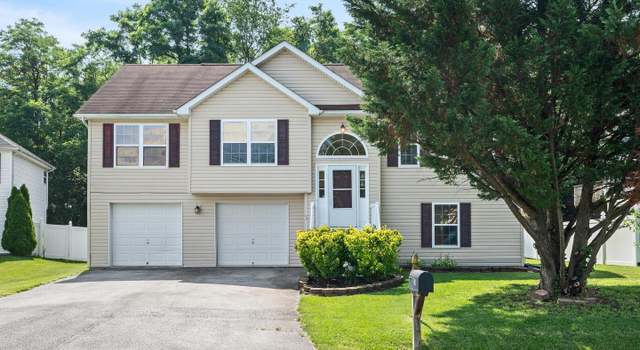 Photo of 331 Good Dr, Martinsburg, WV 25405
